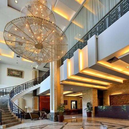 Gino Feruci Kebon Jati By Kagum Hotels Bandung Extérieur photo