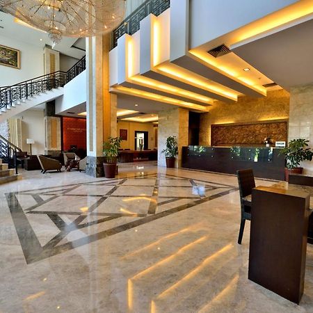 Gino Feruci Kebon Jati By Kagum Hotels Bandung Extérieur photo