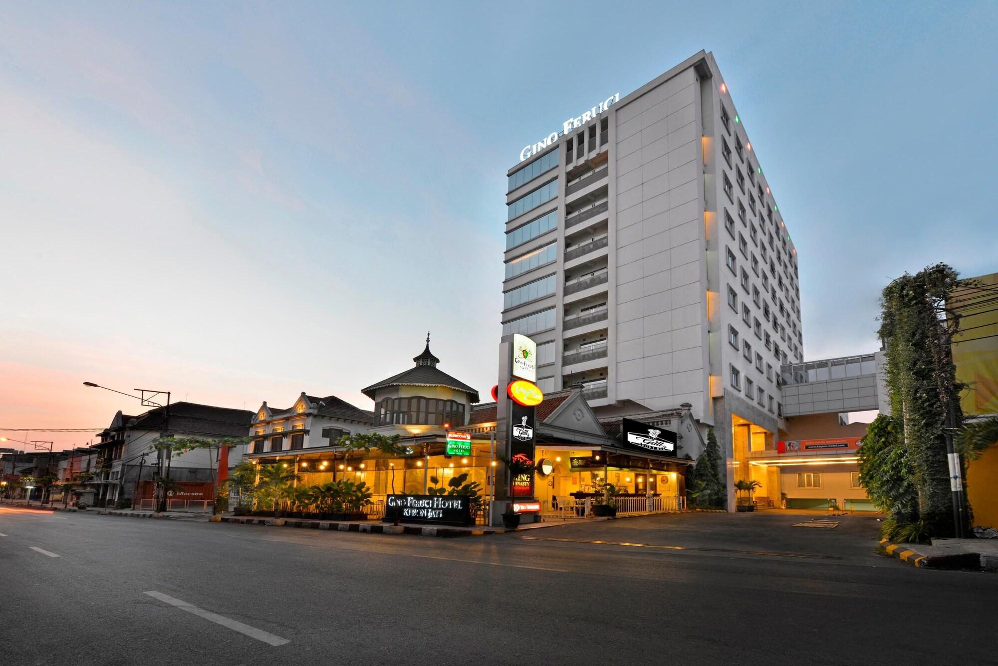 Gino Feruci Kebon Jati By Kagum Hotels Bandung Extérieur photo