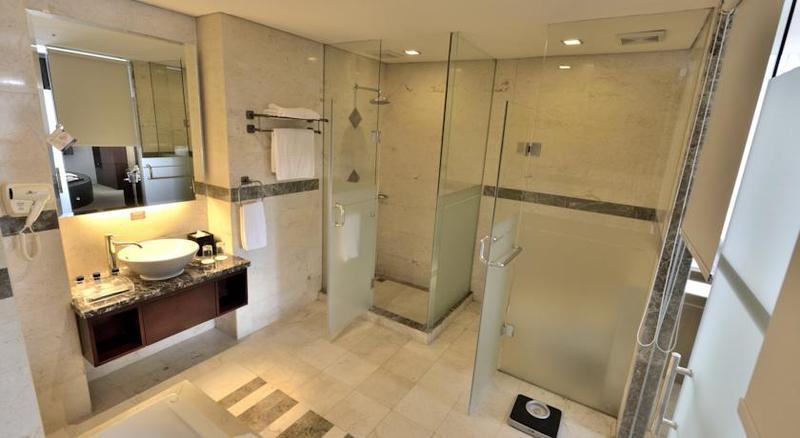 Gino Feruci Kebon Jati By Kagum Hotels Bandung Extérieur photo