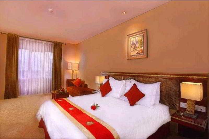 Gino Feruci Kebon Jati By Kagum Hotels Bandung Extérieur photo