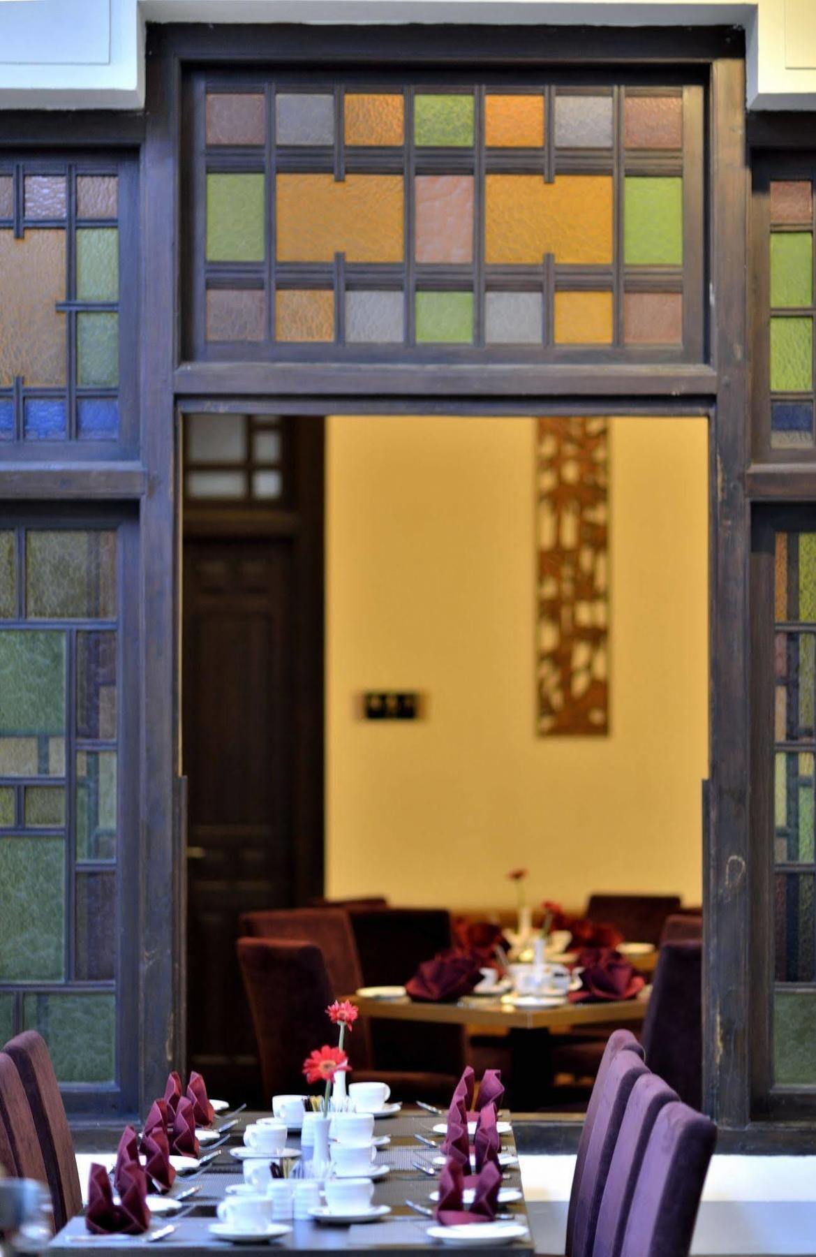 Gino Feruci Kebon Jati By Kagum Hotels Bandung Extérieur photo