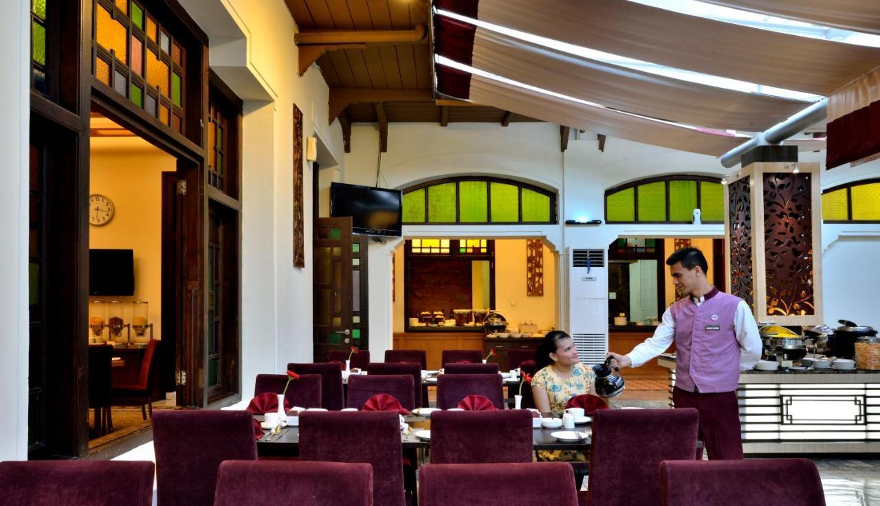 Gino Feruci Kebon Jati By Kagum Hotels Bandung Extérieur photo